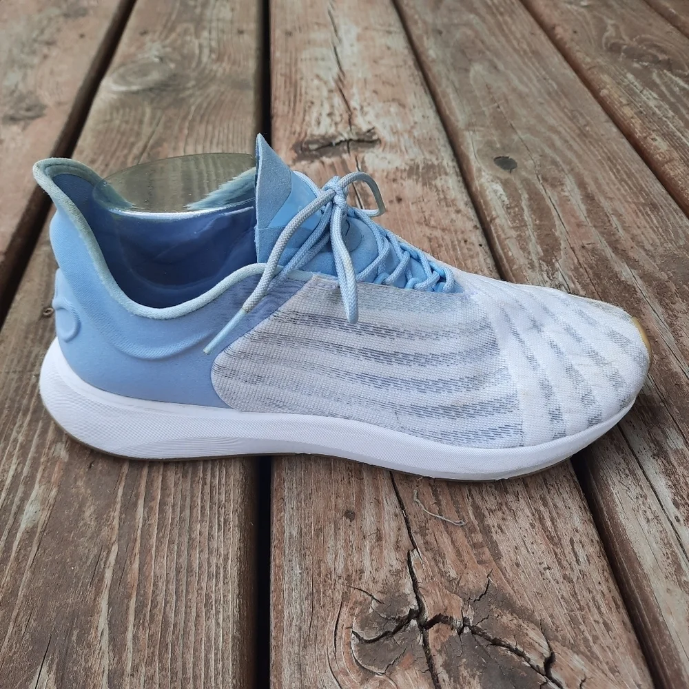 Athleta Saysh One Blue Allyson Felix Everday Multipurpose Athletic Shoes Size 8